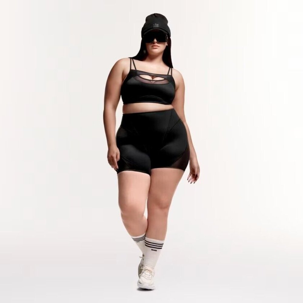 Adidas x Ivy Park - Shiny Biker Shorts - Plus Size 2x